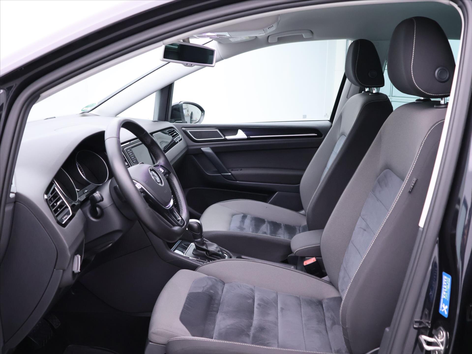 Volkswagen Golf Sportsvan