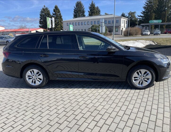 Škoda Octavia Kombi 2,0 l 110 kw
