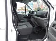 Volkswagen Crafter 11