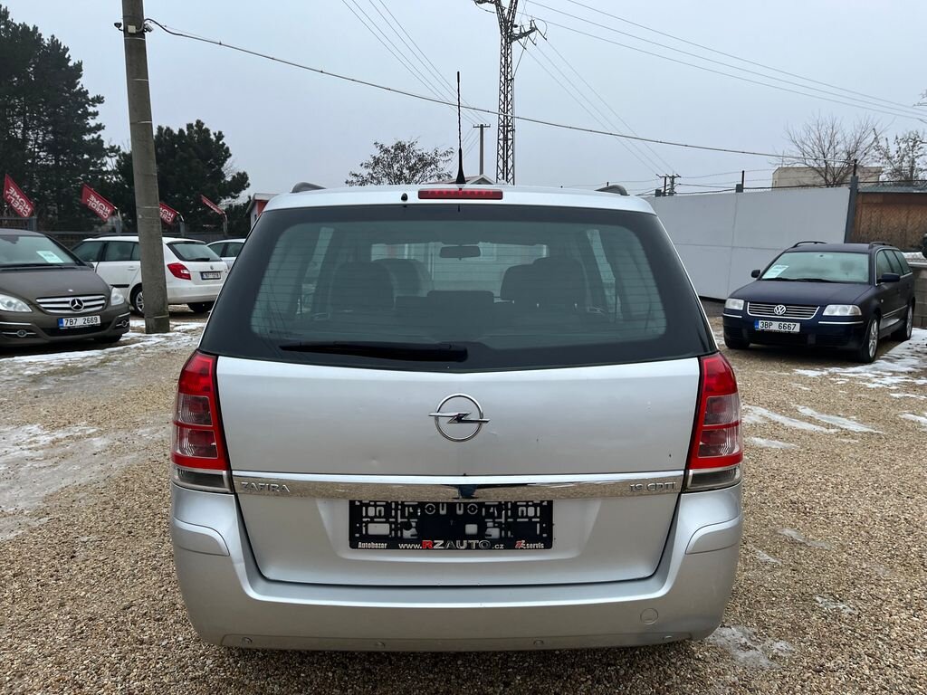 Opel Zafira MPV 1,9 l 88 kw