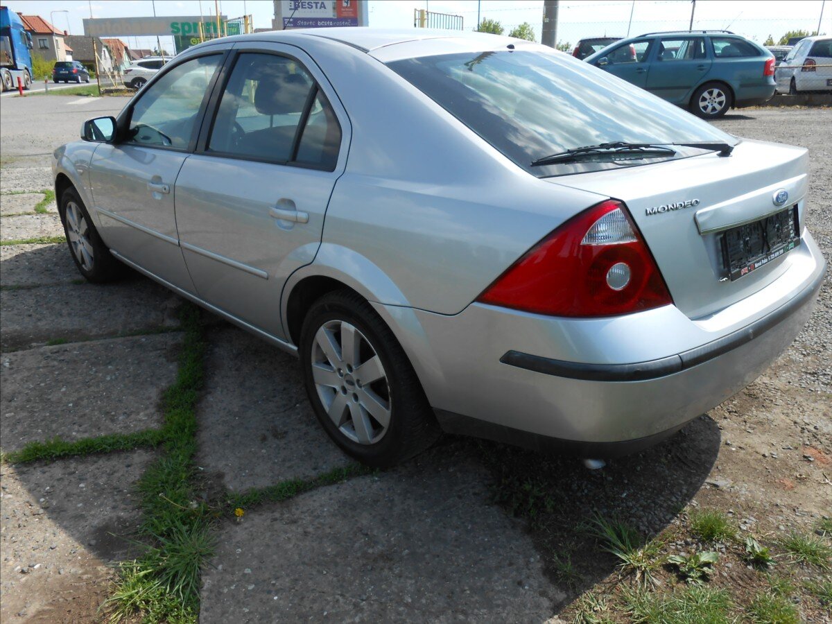 Ford Mondeo Liftback 1,8 l 92 kw