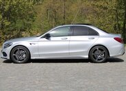 Mercedes-Benz Třídy C Sedan / Limuzína 3,0 l 270 kw