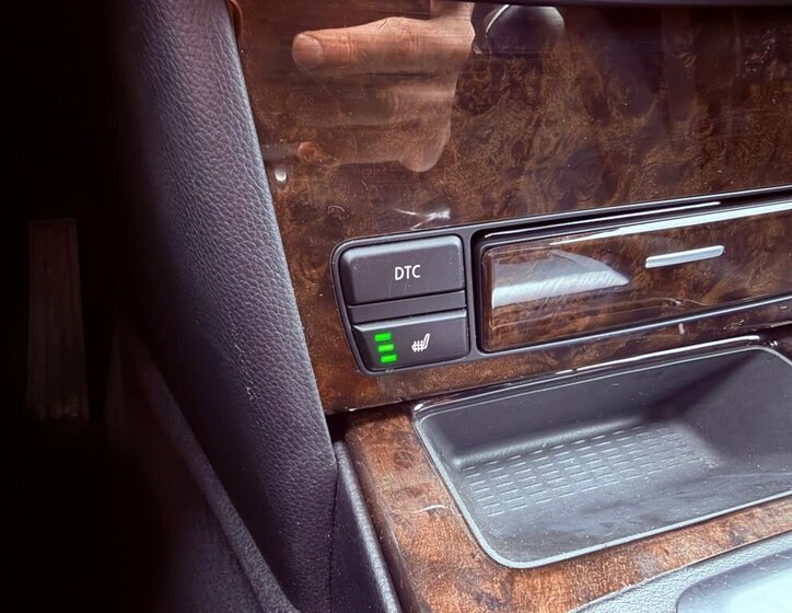 BMW Řada 5 Sedan 3,0 l 145 kw