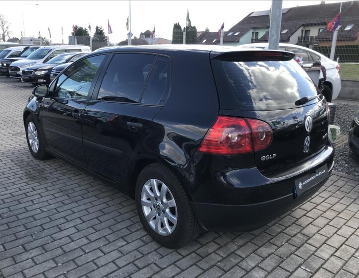 Volkswagen Golf Hatchback 1,6 l 85 kw