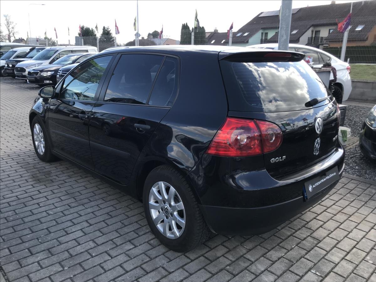 Volkswagen Golf Hatchback 1,6 l 85 kw
