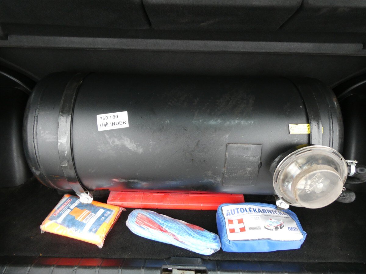 Lada Niva Ostatní 1,7 l 61 kw