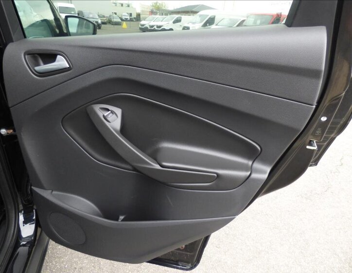 Ford Kuga SUV 2,0 l 110 kw