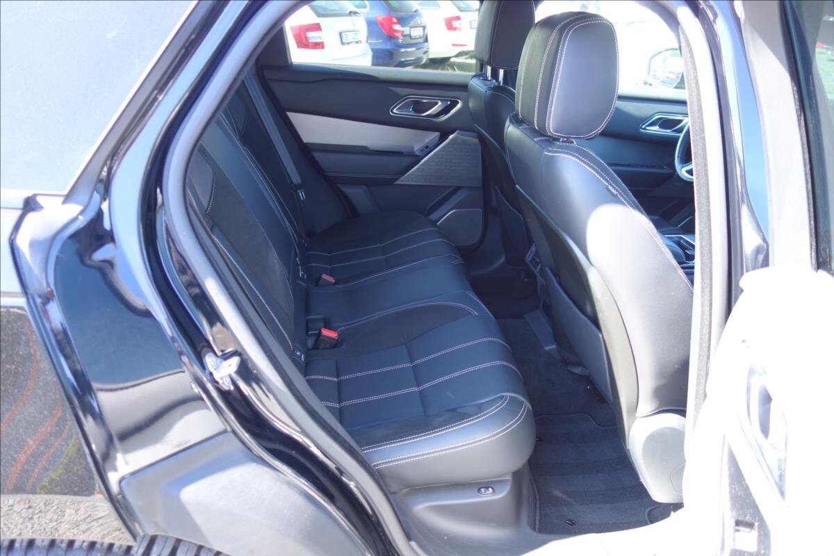 Land Rover Range Rover Velar SUV / Terénní 3,0 l 221 kw
