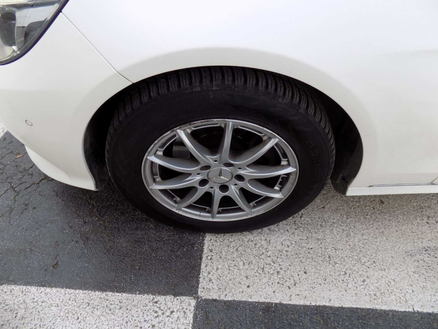 Mercedes-Benz Třídy E Sedan / Limuzína 2,1 l 125 kw