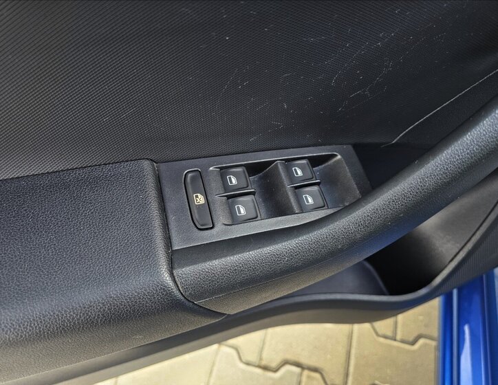 Škoda Rapid Hatchback 1,2 l 77 kw