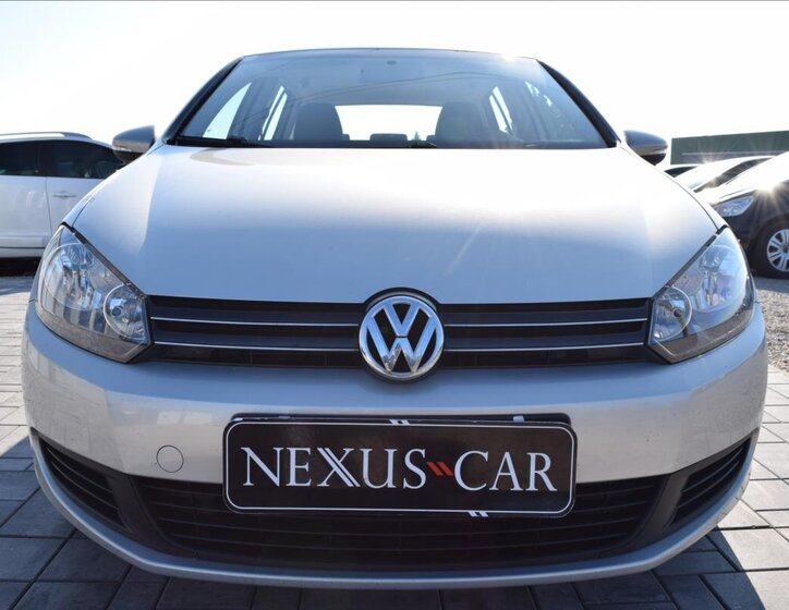 Volkswagen Golf Kombi 1,6 l 66 kw