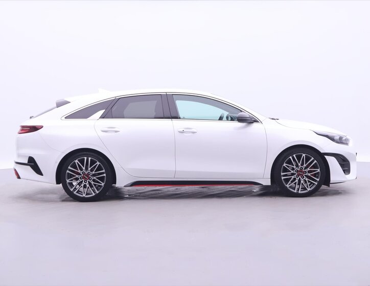 KIA ProCeed Hatchback 1,6 l 150 kw