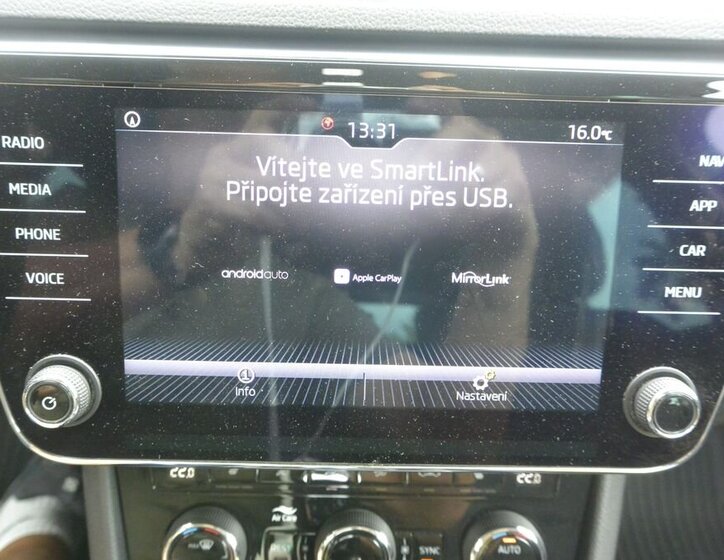 Škoda Superb Kombi 2,0 l 140 kw