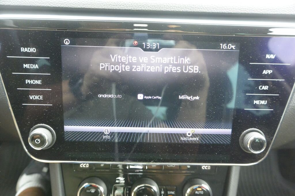 Škoda Superb Kombi 2,0 l 140 kw