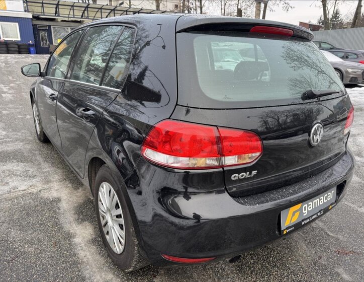 Volkswagen Golf Hatchback 1,6 l 77 kw