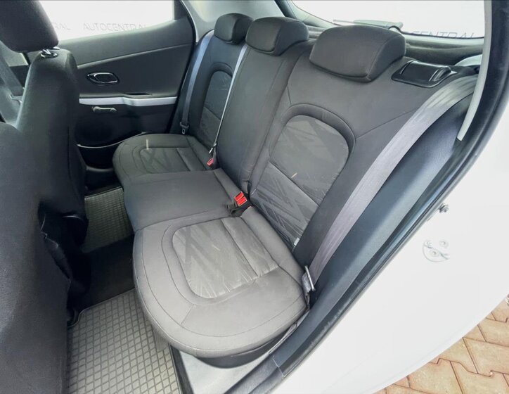 KIA Ceed Hatchback 1,4 l 73 kw