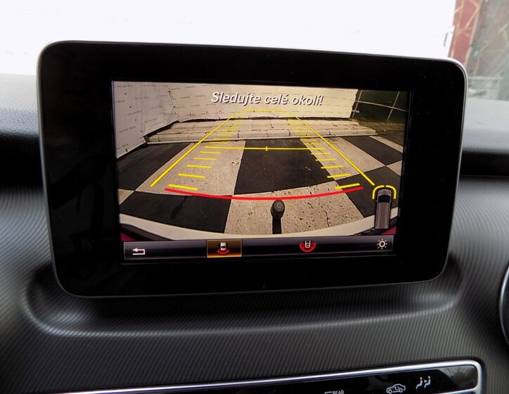 Mercedes-Benz Třídy V Ostatní 2,1 l 140 kw