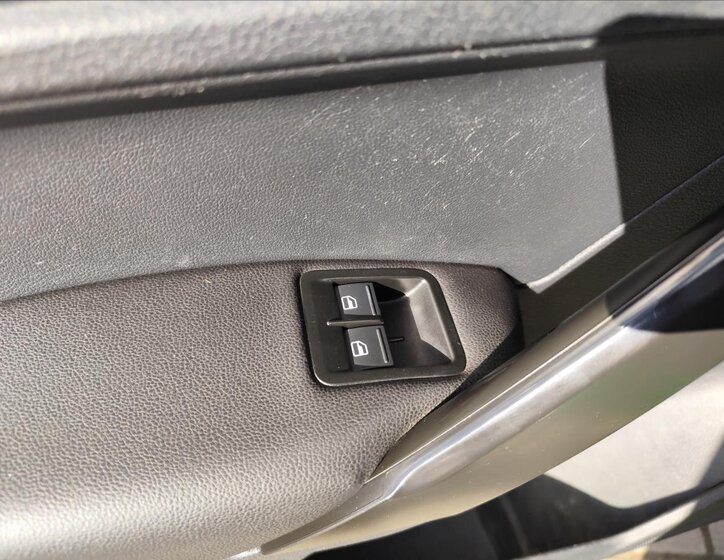 Volkswagen Caddy Ostatní 2,0 l 75 kw