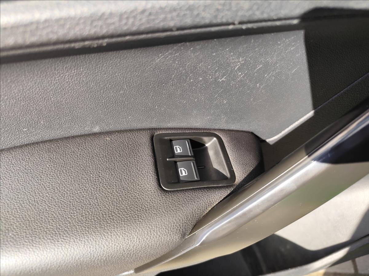 Volkswagen Caddy Ostatní 2,0 l 75 kw