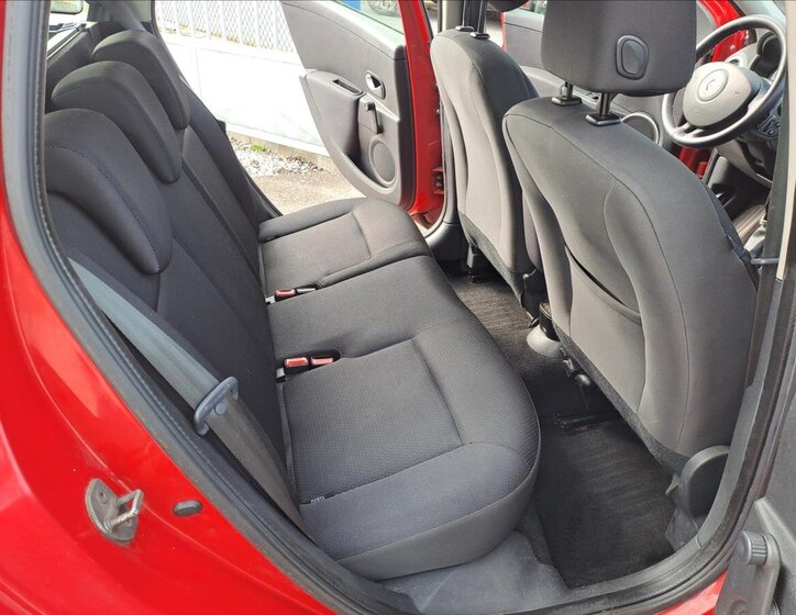 Renault Clio Kombi 1,1 l 55 kw