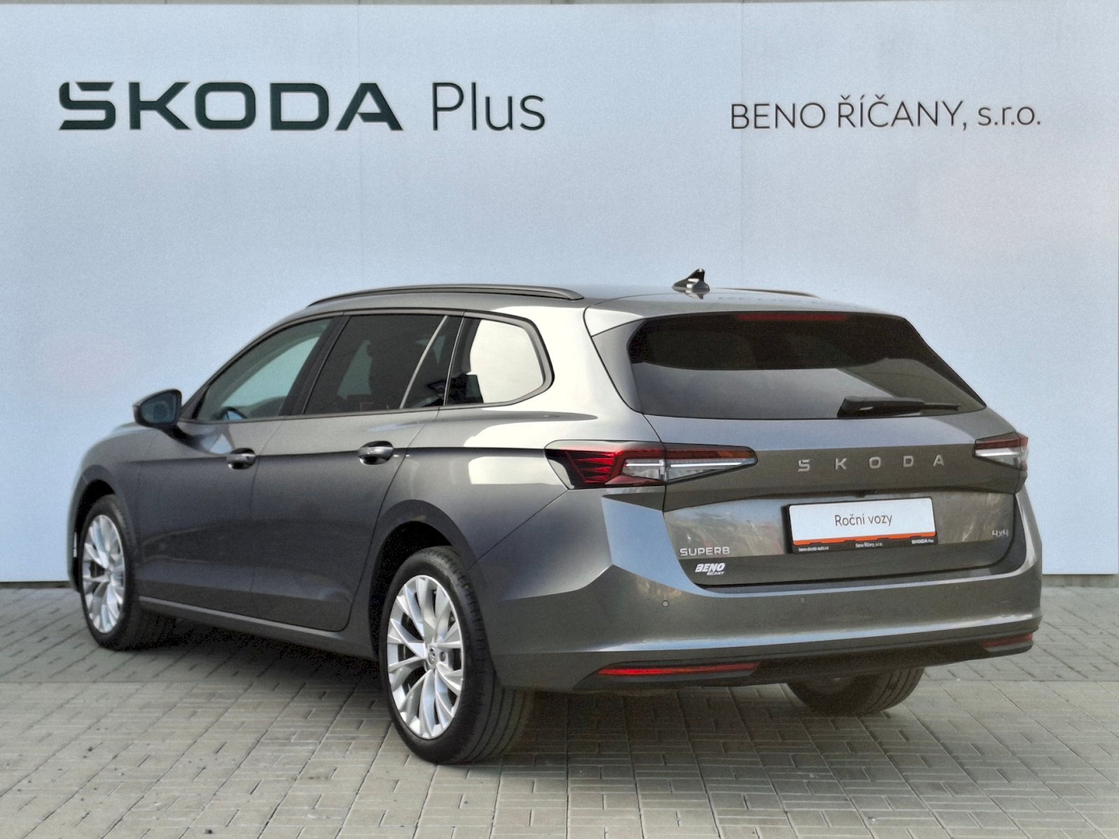 Škoda Superb Kombi 2,0 l 142 kw