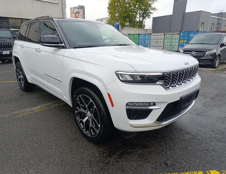 Jeep Grand Cherokee 5