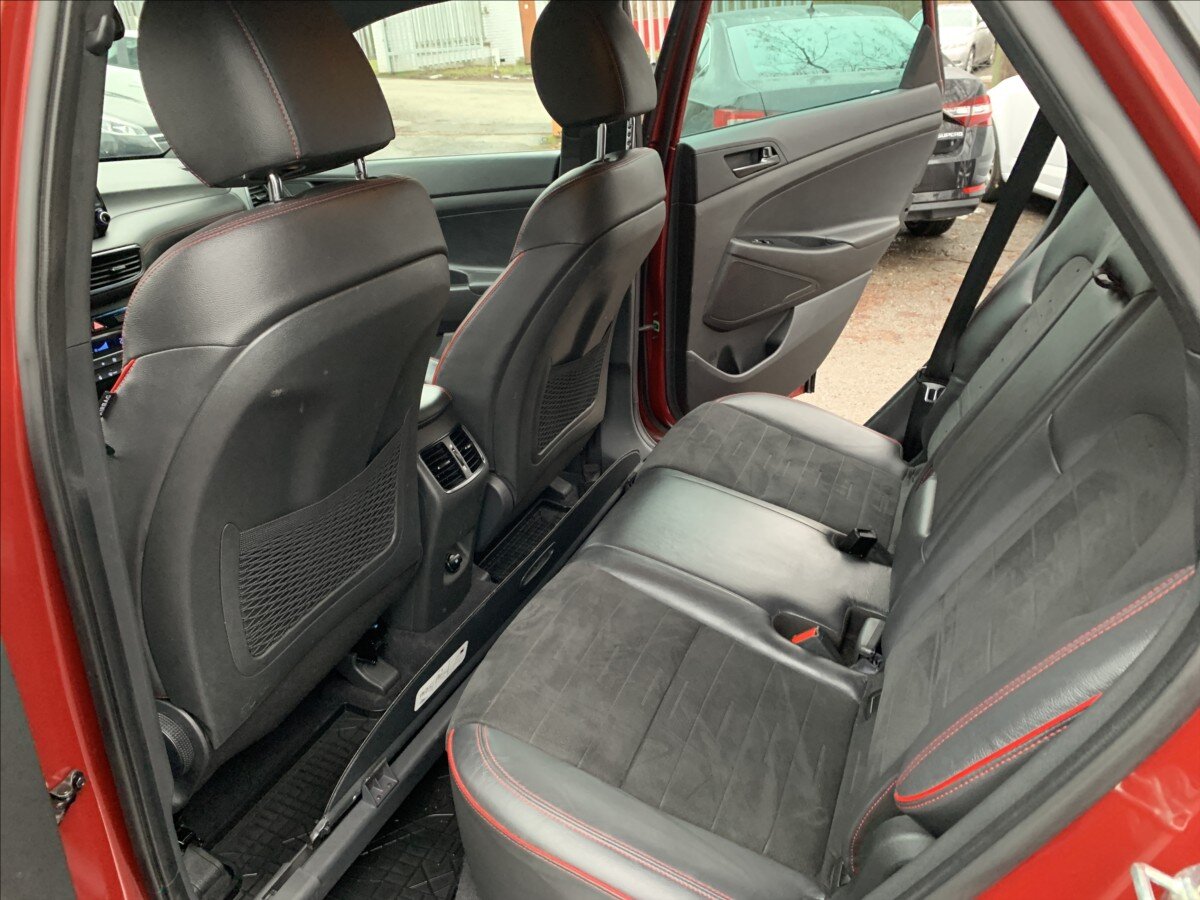 Hyundai Tucson SUV 1,6 l 100 kw