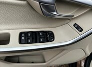 Volvo XC60 SUV / Terénní 2,4 l 136 kw