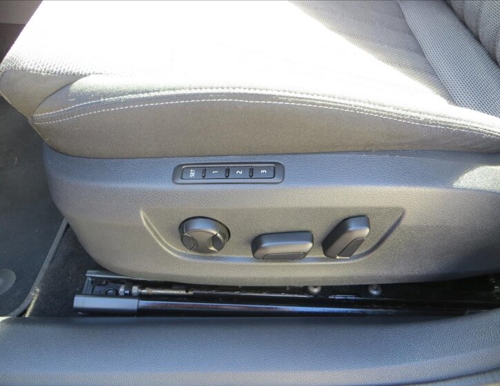 Škoda Superb Liftback 1,4 l 115 kw