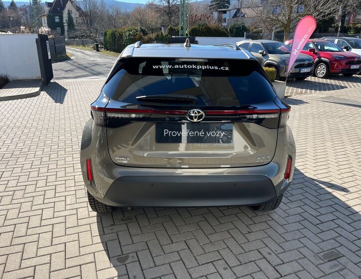 Toyota Yaris Cross SUV / Terénní 1,5 l 68 kw