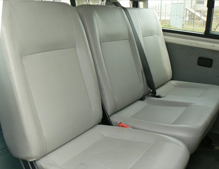 Volkswagen Transporter MPV 2,0 l 103 kw