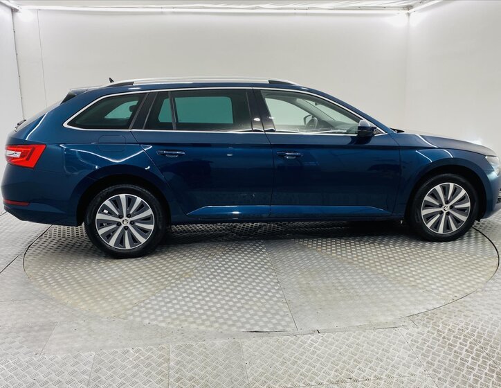 Škoda Superb Kombi 2,0 l 147 kw