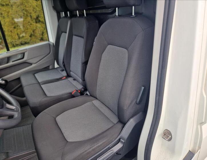 Volkswagen Crafter 18