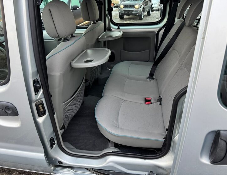 Renault Kangoo Kombi 1,5 l 62 kw