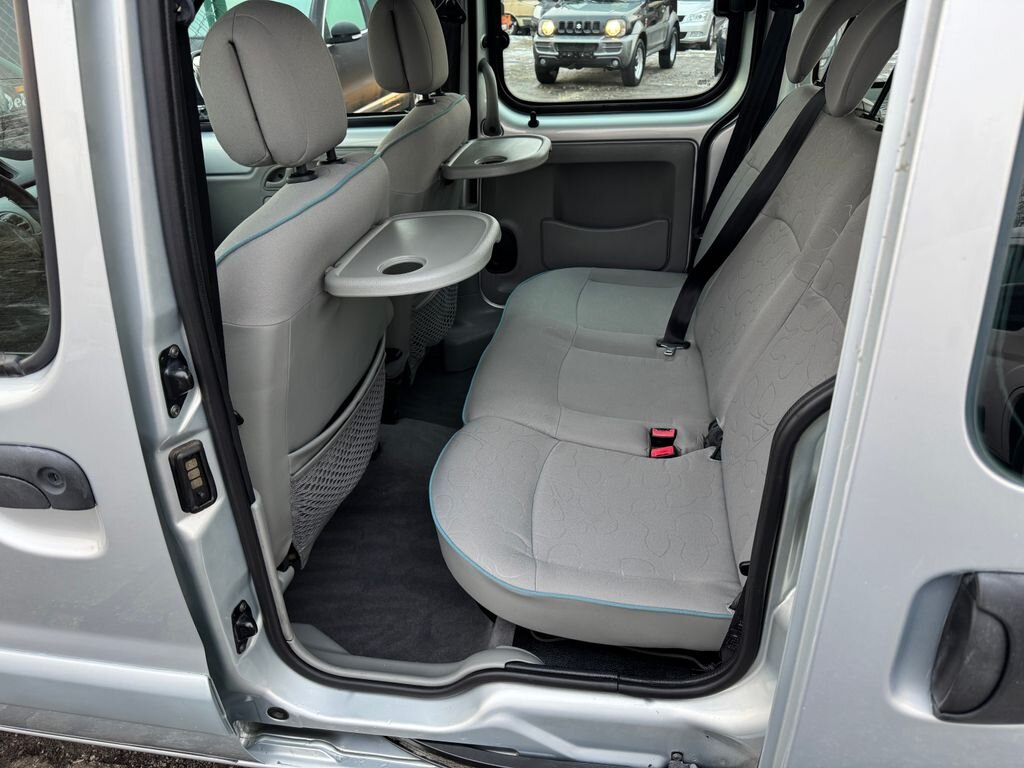 Renault Kangoo Kombi 1,5 l 62 kw