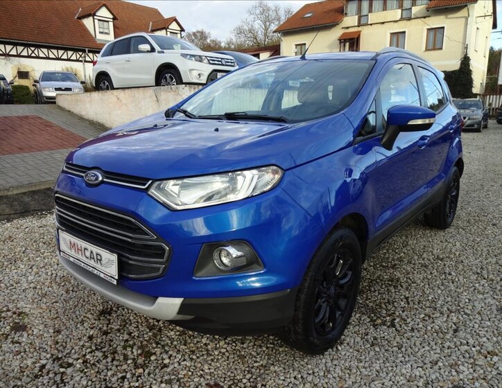 Ford EcoSport 3