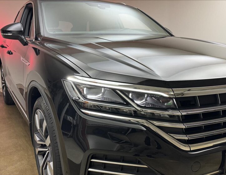 Volkswagen Touareg SUV 3,0 l 210 kw