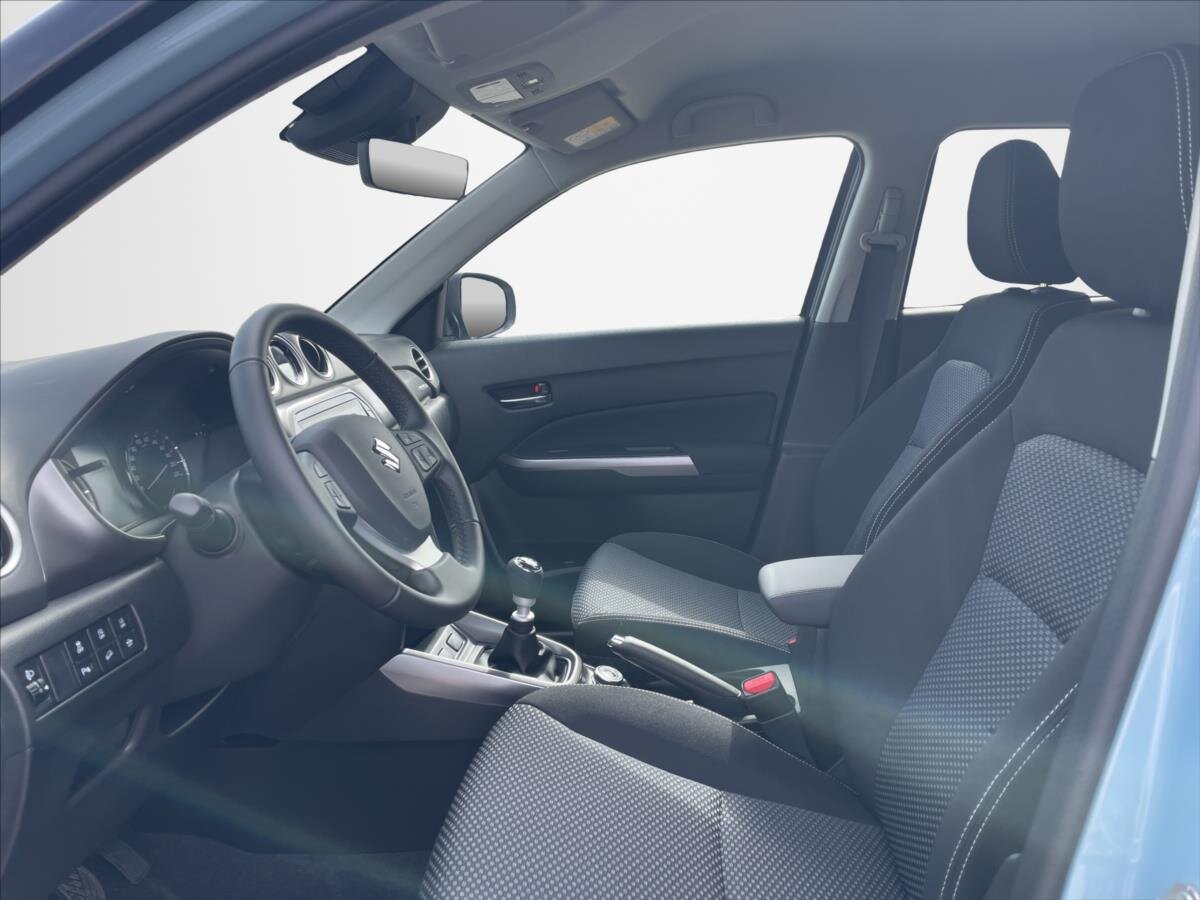 Suzuki Vitara SUV / Terénní 1,4 l 81 kw