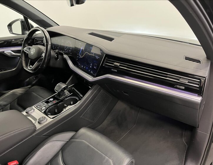 Volkswagen Touareg 24