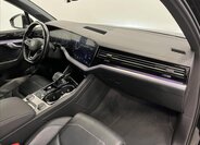 Volkswagen Touareg 24