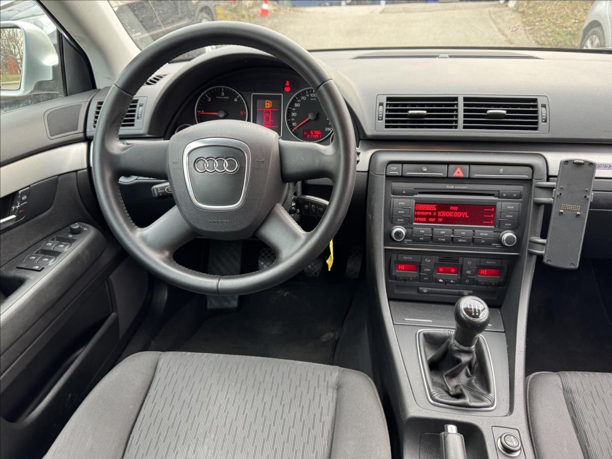 Audi A4 Kombi 2,0 l 103 kw