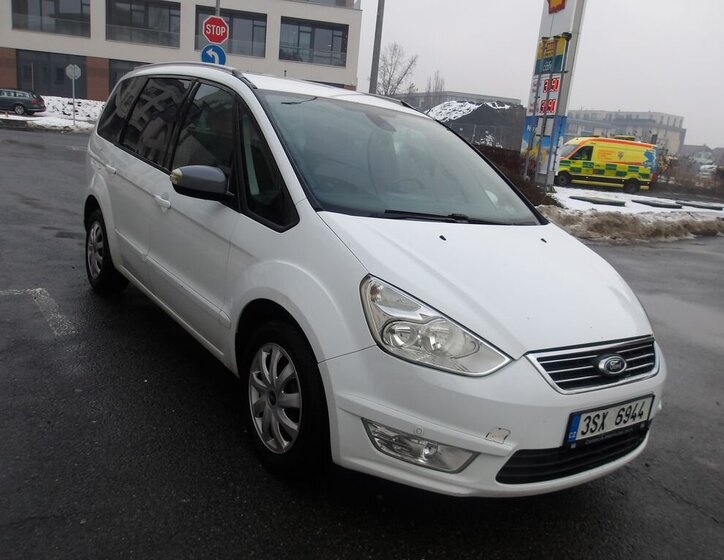 Ford Galaxy MPV 2,0 l 107 kw