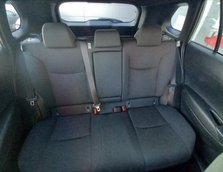 Toyota Corolla Cross SUV 1,8 l 70 kw