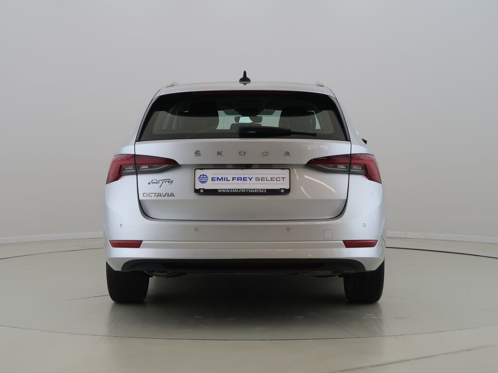 Škoda Octavia Kombi 2,0 l 110 kw
