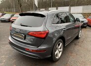 Audi Q5 SUV 2,0 l 140 kw