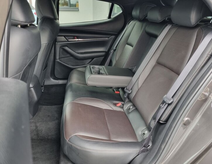 Mazda 3 Hatchback 2,0 l 90 kw