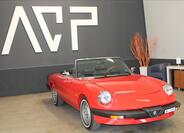Alfa Romeo Spider 4