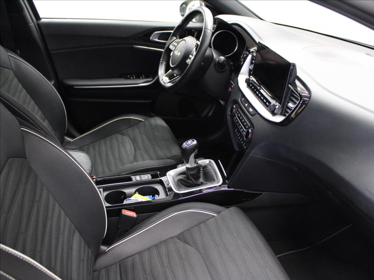 KIA ProCeed Hatchback 1,5 l 117 kw