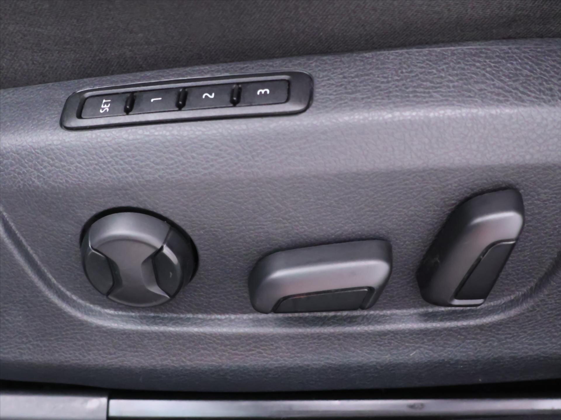 Škoda Superb Kombi 2,0 l 110 kw