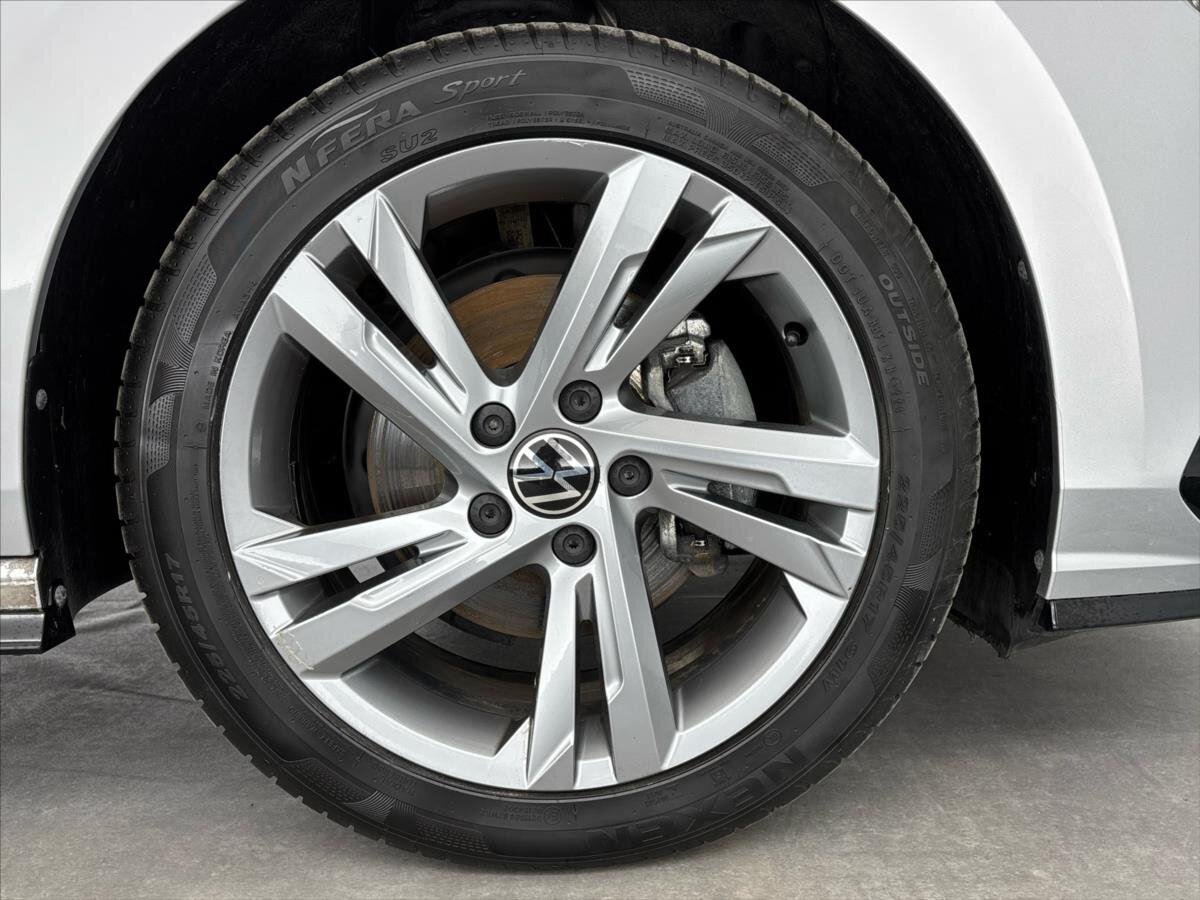 Volkswagen Golf Kombi 1,5 l 110 kw